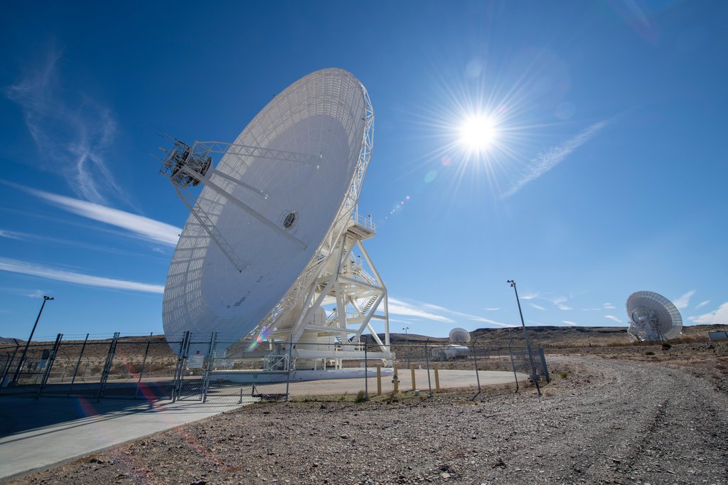 Ever wondered How NASA is still in contact with the Voyagers?