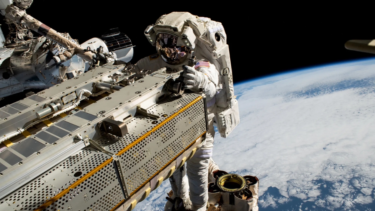 NASA’s 90th Spacewalk Aborted Due to Spacesuit Discomfort