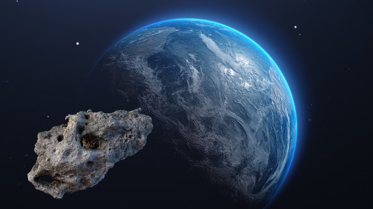 Speeding Asteroid 2024 ON2 the Size of an Airplane to Pass Earth Today, NASA Reports!